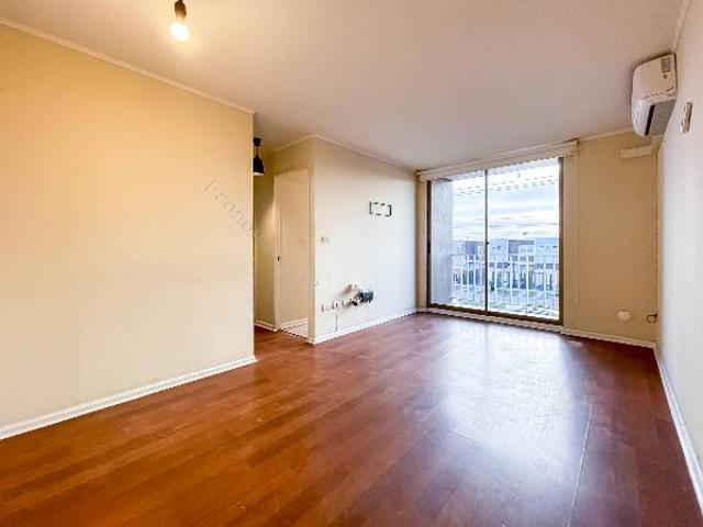Arriendo de departamento en condominio privado Los Encinos