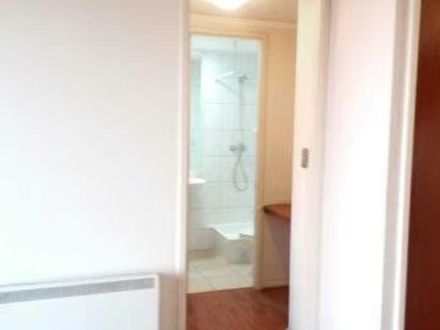 Departamentos en arriendo en Estación Central | Lindo y amplio departamento cercano a metro L1 2 dormitorios por CLP 350000.00