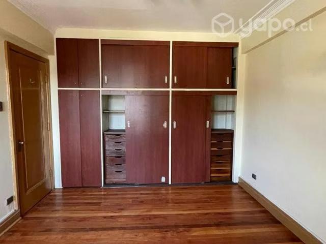 Departamentos en arriendo en Providencia | Clásico amplio Depto remodelado 3D/2B Baquedano 3 dormitorios por CLP 830000.00
