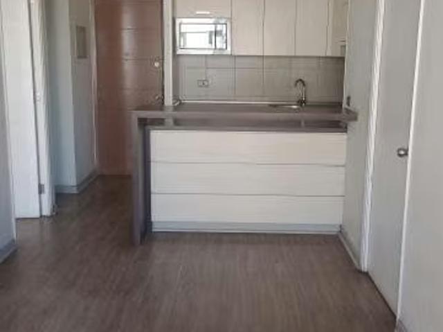 Departamentos en arriendo en Santiago | Ubicacion cerca de todo. Metro Snta. Lucia 2 dormitorios por CLP 555000.00