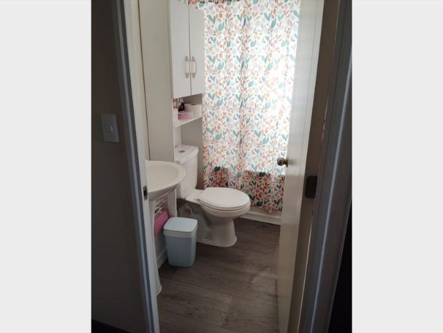 Arriendo de habitación disponible