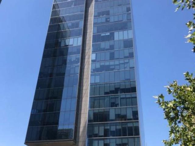 Arriendo de Oficina Av. Manquehue Nte./Parque Araucano, Las Condes 273 m2
