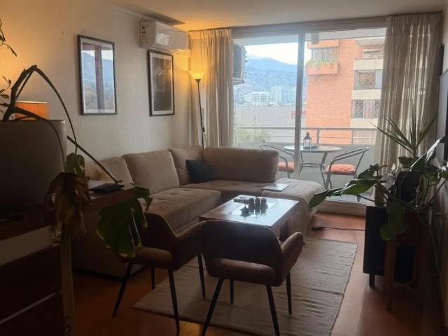Arriendo depto 1d 1b a pasos del alto las condes vista