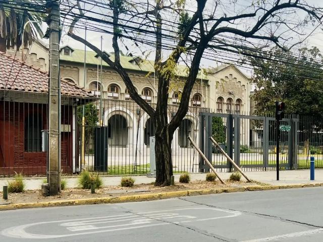 Arriendo depto. 2d/1b con estacionamiento campus oriente