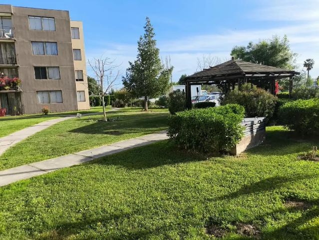 Arriendo Depto 3d/2b Familiar En Condominio Con Áreas Verdes