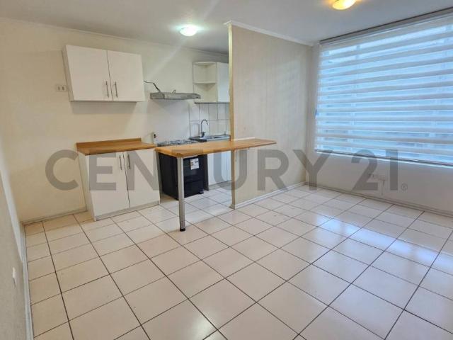 Arriendo Depto 3D 1B, Ongolmo con Bulnes, Concepción