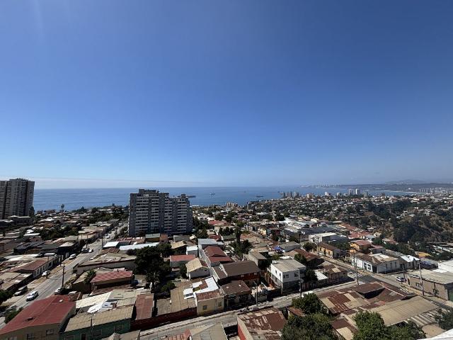 Arriendo depto amoblado cerro placeres