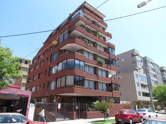 ARRIENDO DEPTO. AMOBLADO EXCELENTE UBICACIÓN