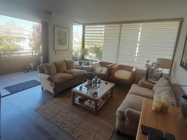 ARRIENDO DEPTO. AMOBLADO LUMINOSO Y AMPLIO UBICADO EN LAS CONDES