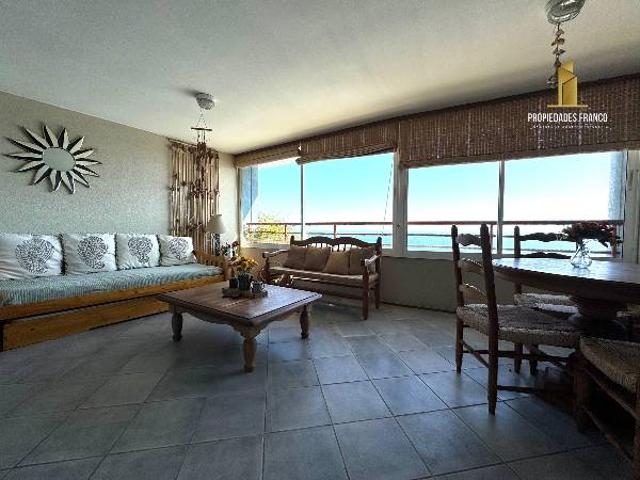 ARRIENDO DEPTO COCHOA 2D 2B
