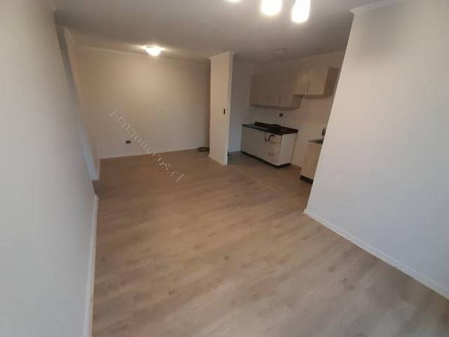 Arriendo depto excelente estado