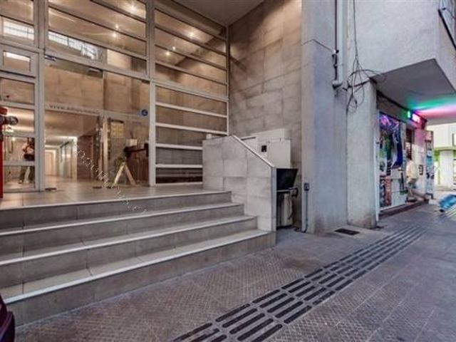 Arriendo Departamento 1D/1B Estacionamiento. Santiago
