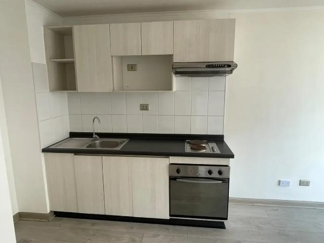 Arriendo Departamento 1d + 1b A Pasos Del Metro/la Cisterna