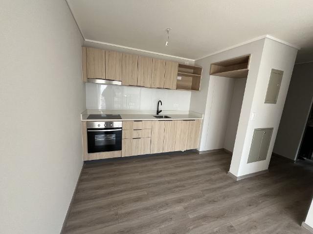 ARRIENDO DEPARTAMENTO 2DORMITORIOS, 1 BAÑO, ESTAC Y BODEGA