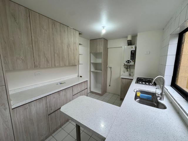 Arriendo departamento collao 821 con estacionamiento