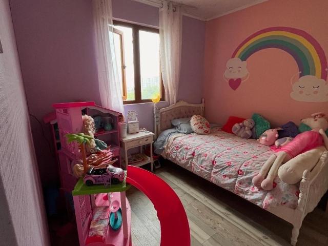 Arriendo departamento central, amplió y cómodo 4D, 3B, bodega y estacionamiento
