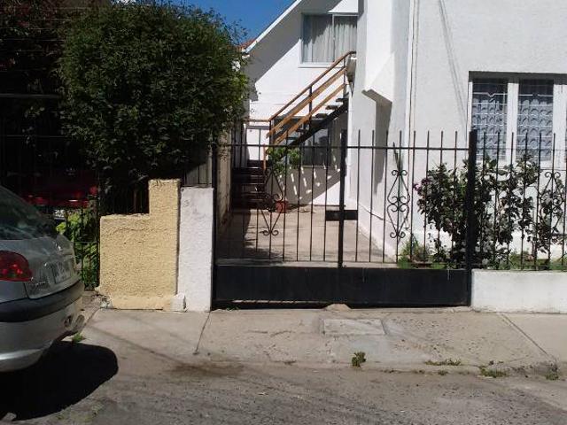 Arriendo departamento amoblado a pasos Libertad