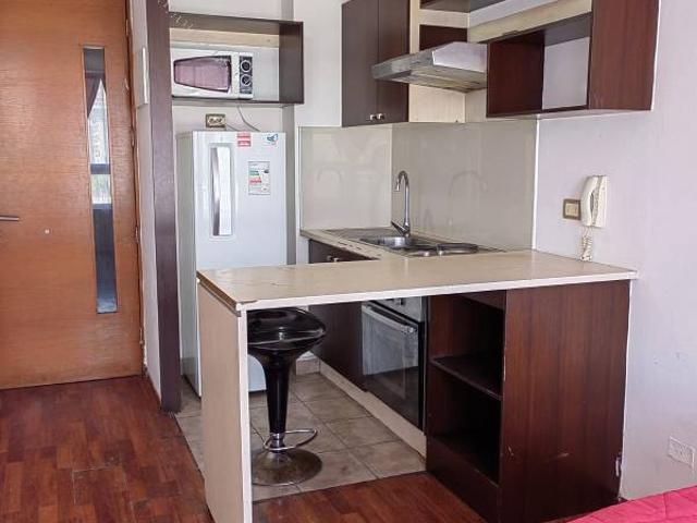 ARRIENDO DEPARTAMENTO AMOBLADO METRO UNIVERSIDAD CATOLICA