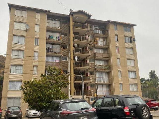 Arriendo departamento Altos de Merced con o sin muebles Qta