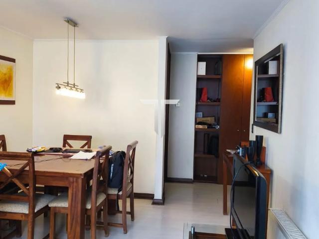 Arriendo departamento barrio el golf con estacionamiento