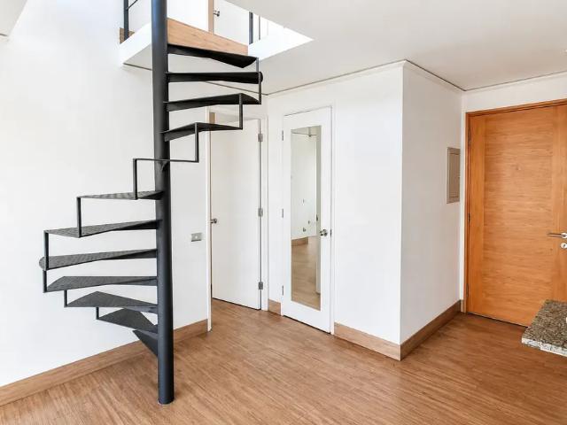 Arriendo Departamento Duplex 3d 2b 1e / Macul