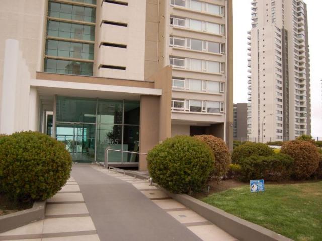 Arriendo Departamento en ed. Makrovista