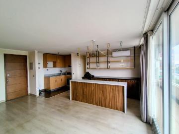 Arriendo departamento en Maipú de dos dormitorios, estacionamiento
