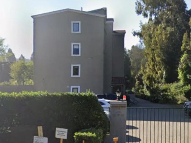 Arriendo departamento en reñaca a lado supermercado tottus