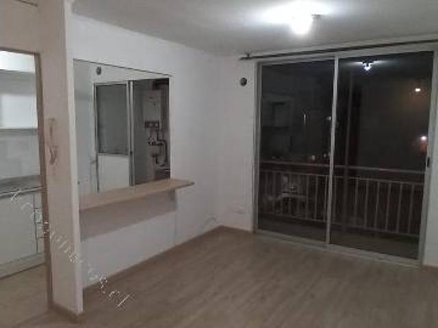 Arriendo departamento impecable