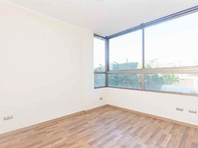 Arriendo Departamento Independencia gamero a una cuadra de fermin vivaceta