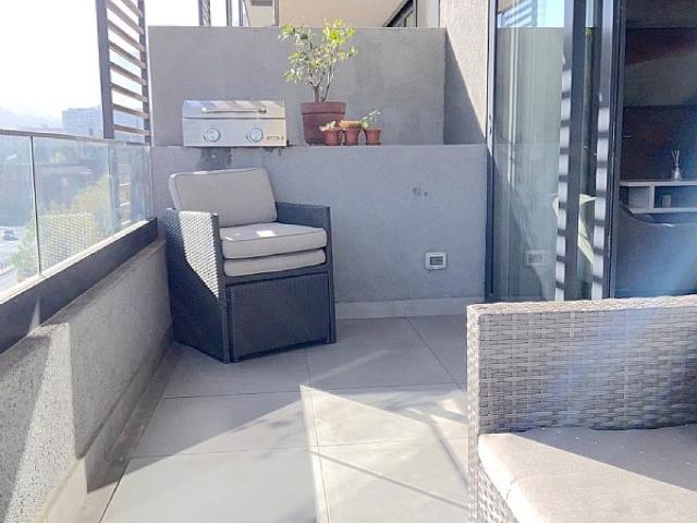 Arriendo Departamento Las condes living amplio, 2 estacionamientos, lider p nuevo