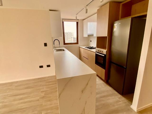 ARRIENDO DEPARTAMENTO NUEVO EN EDIFICIO LADERAS DE ANDALUE