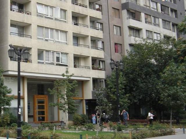 Arriendo Departamento Santa Rosa con E Ramírez