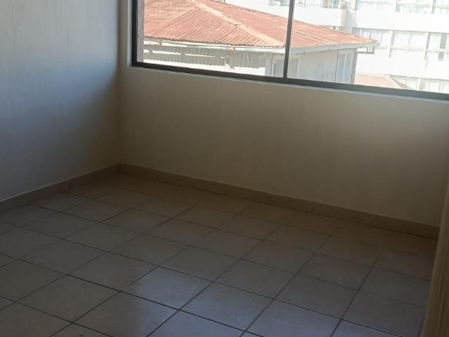 Arriendo departamento sector agua santa