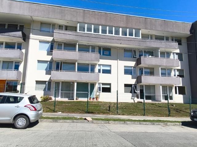 Arriendo departamento sector dos Esteros