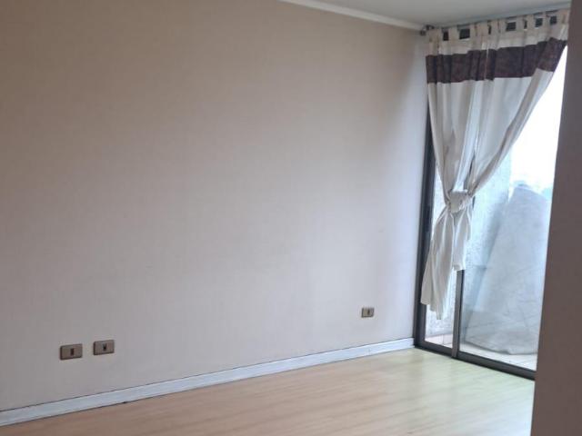Arriendo departamento piso 9 2d2b $450.000 G/comunes $80.000 aprox