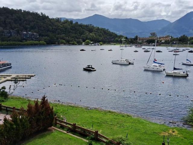 Arriendo Departamento Pucón Depto para 8 personas con vista al lago en condominio con playa y marina
