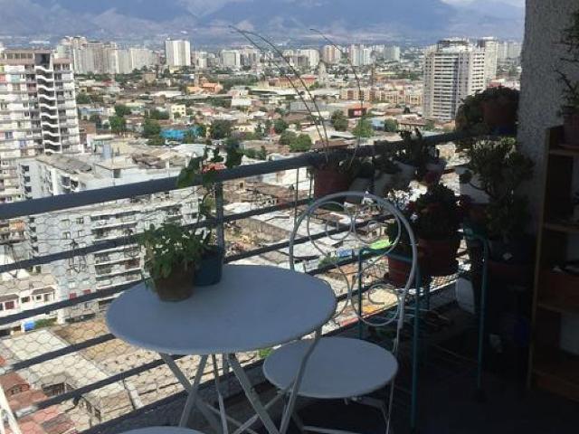 Arriendo departamento vista despejada al oriente