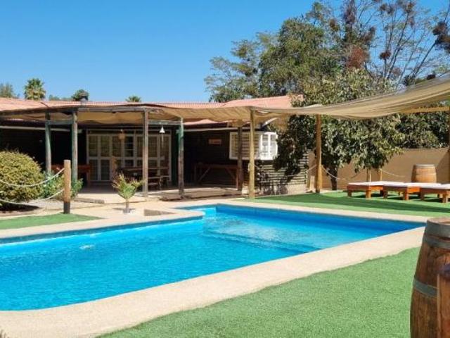 ARRIENDO DIARIO CABAÑA EN OLMUE CON PISCINA EXCLUSIVA PARA EL GRUPO