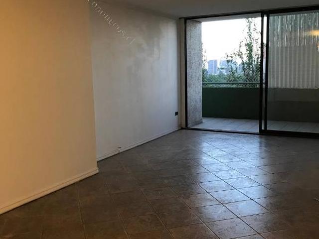 Arriendo Dp 4D+3B+logia+estacionamiento y bodega La Reina
