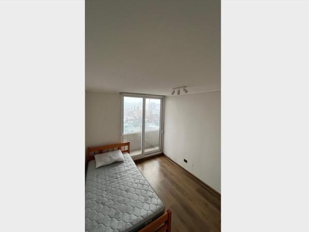 Arriendo dpto compartido a una cuadra USS