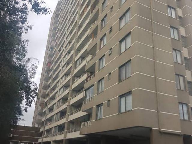 Arriendo Dpto.con un Box V.Mackena Mall La Florida