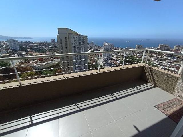 Arriendo Dpto: En Agua Santa Hermosa Vista / 3d 2b + 1est