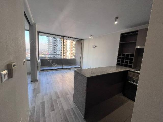 ARRIENDO dpto 1D+ estacionamiento+bodega, metro MACUL