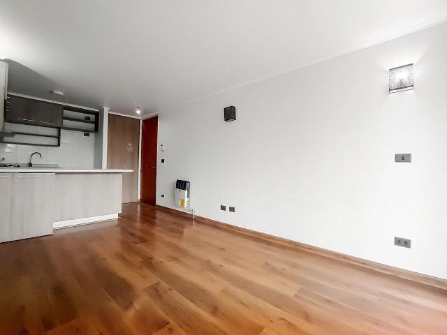 Arriendo dpto 2d/2b/est/bodega en san miguel