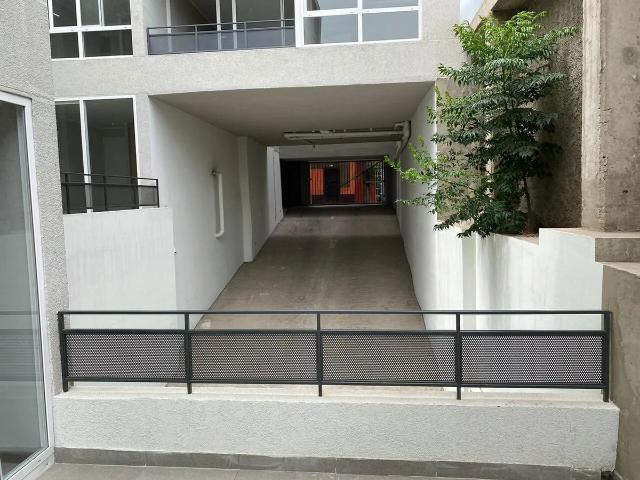 Arriendo dpto 2d 2b amplia terraza 30 mts metro cumming stgo