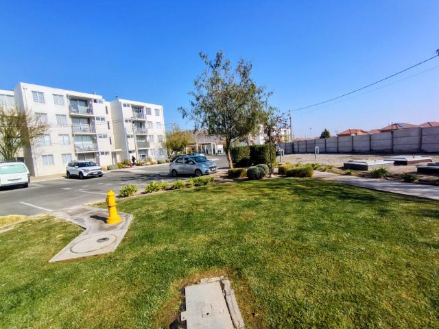 ARRIENDO DPTO 3D/2B/PISCINA BARRIO PLAZA VIVA