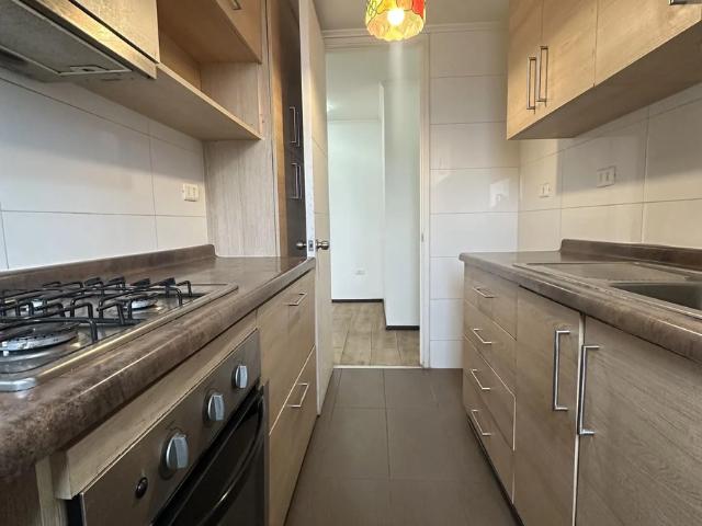 Arriendo dpto 3d + 2b lomas san sebastián