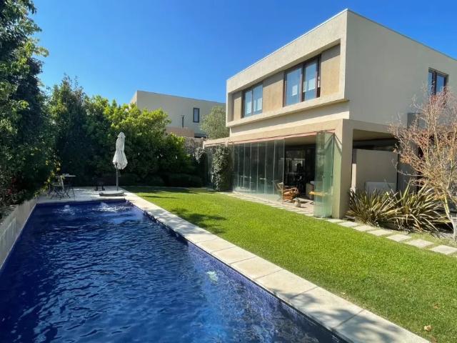 Arriendo En Terrazas, No Perimetral, 5d 5b, Piscina Y Quinch