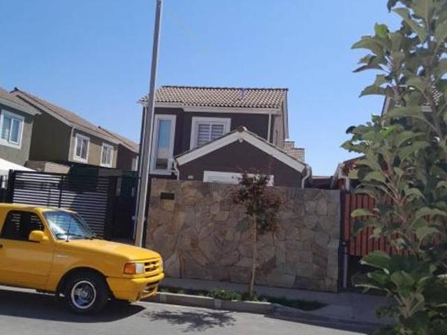 Arriendo en barrio nuevo de NOS